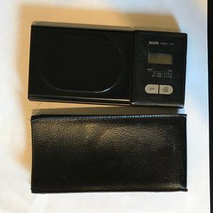TANITA MODEL 1479 PROFESSIONAL DIGITAL MINI SCALE WITH CARRY CASE